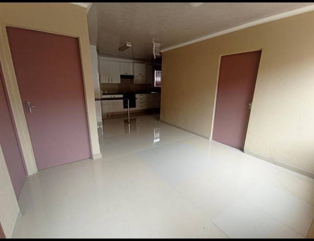 3 BEDROOM PROPERTY TO RENT IN PROTEA GLEN
